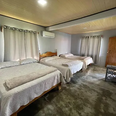 Large & Confortable Family House